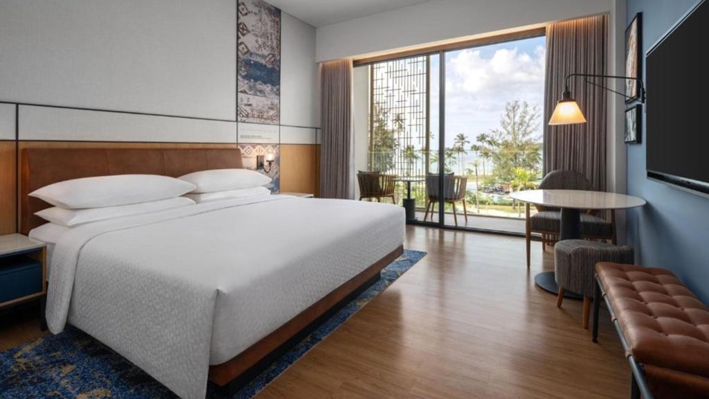 Four Points Bintan hotel paired with world-class golfing at Ria Bintan and Laguna Golf Bintan